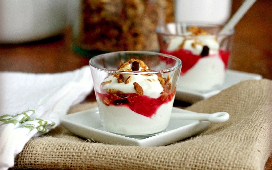 Parfait allo yogurt con fragole