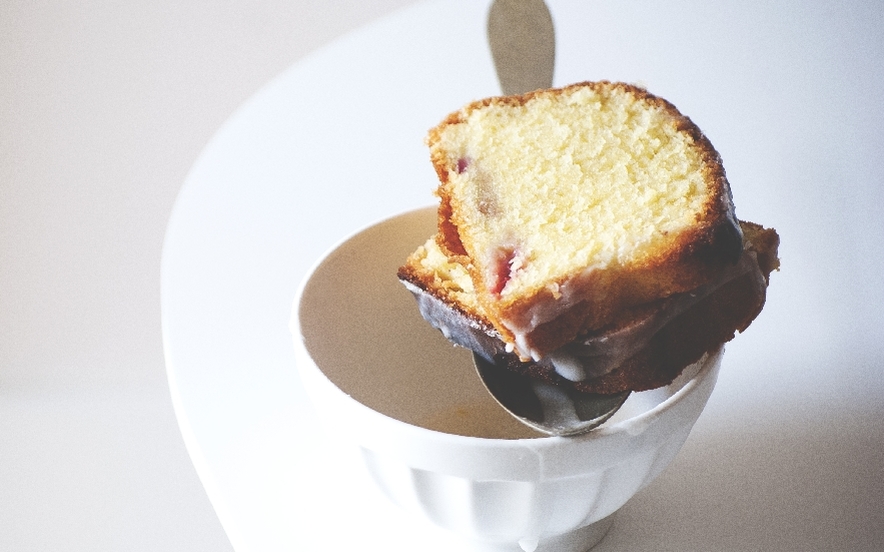 Plumcake al burro e fragole