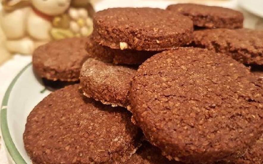 Biscotti alla farina e crusca d'avena