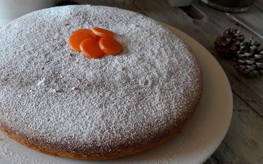 Torta di carote e arancia