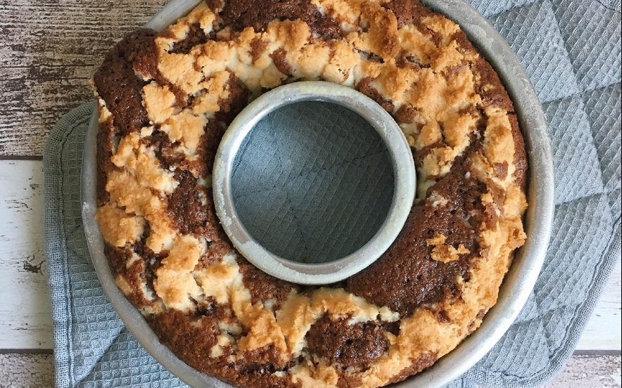 Ciambella vegana con cacao e cocco