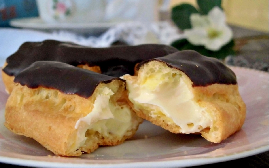 Eclair con crema di mascarpone