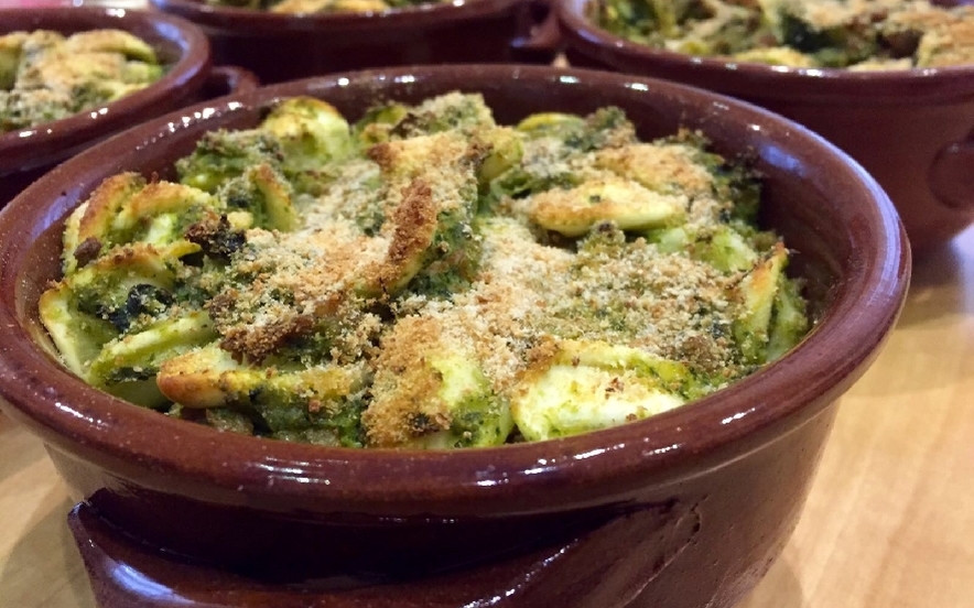 Orecchiette al forno con cime di rapa e salsiccia