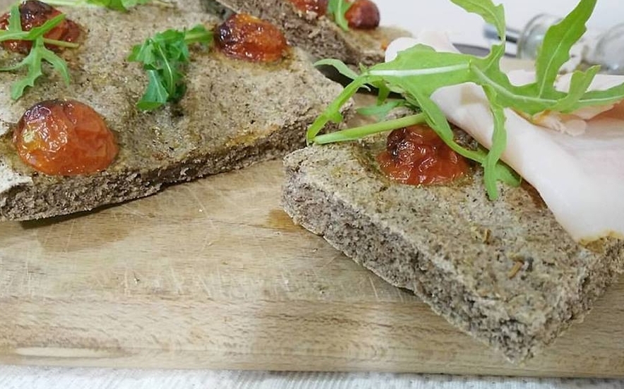 Focaccia al grano saraceno