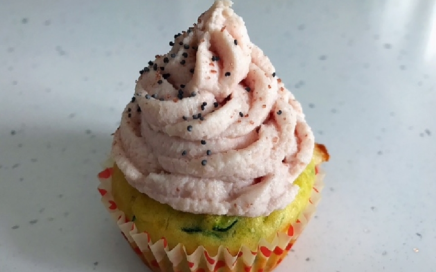 Cupcakes salati di zucchine e mousse di prosciutto