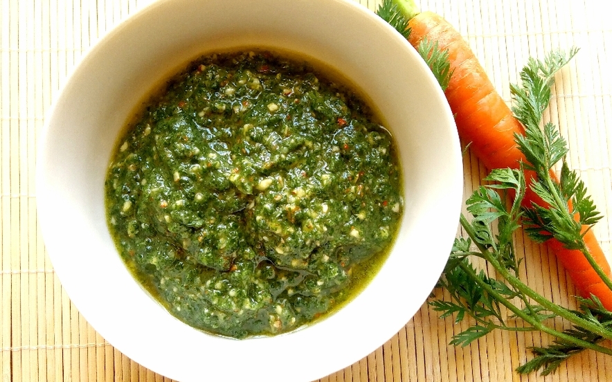 Pesto di foglie di carota