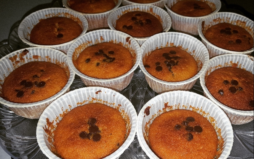 Muffin con marmellata d'arancia e cioccolato