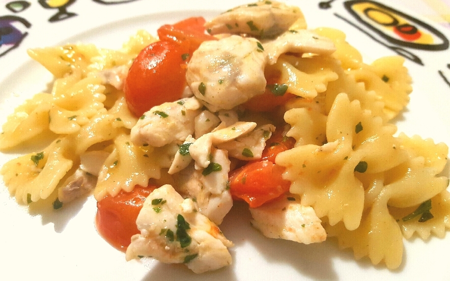 Farfalle con filetto di branzino e pomodorini