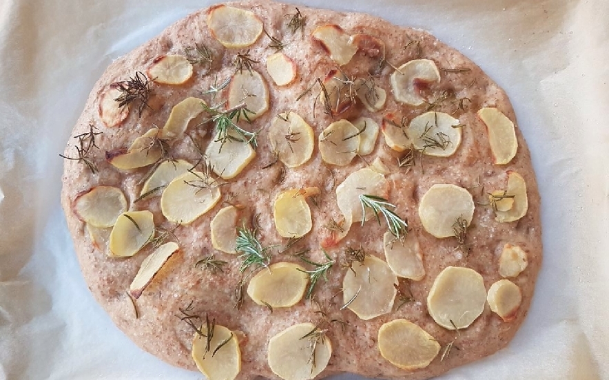 Focaccia patate e rosmarino