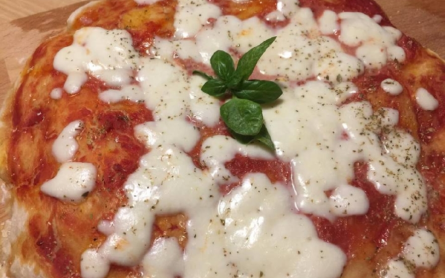 Pizza focaccia senza impastare