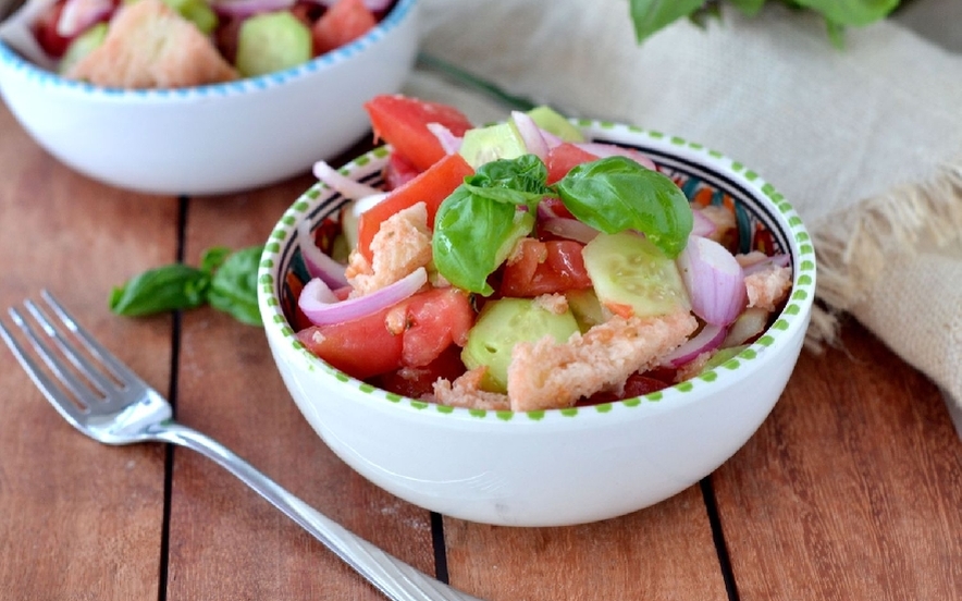 Panzanella toscana ricetta tradizionale