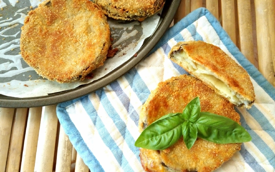 Cotolette di melanzane e mozzarella al forno