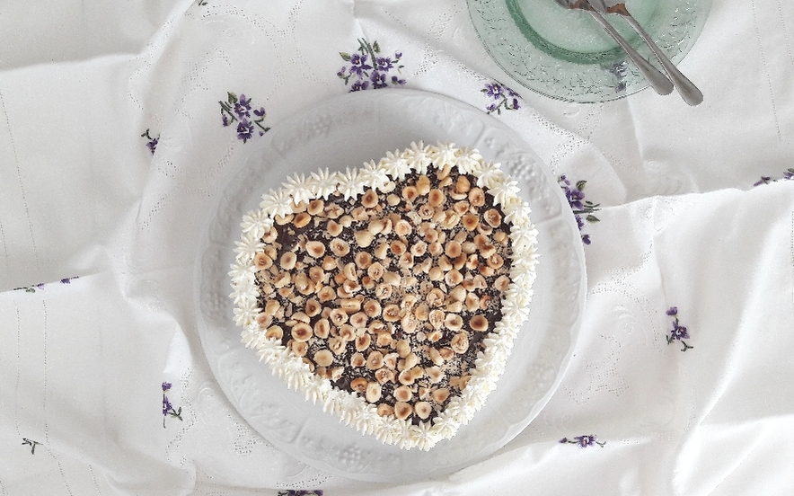 Torta gelato cuore di panna