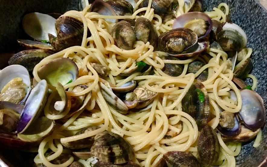 Spaghetti con le vongole veraci