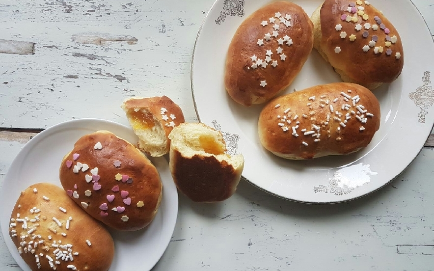 Fagottini ripieni di marmellata