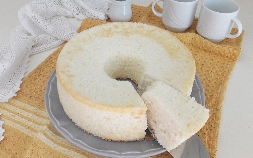 Angel food cake