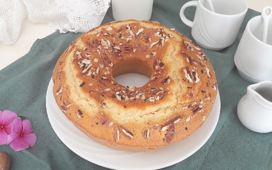 Ciambellone alle noci pecan