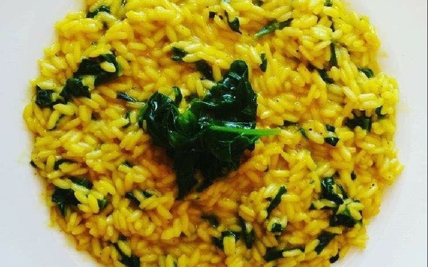 Risotto con spinaci e zafferano