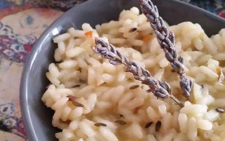 Risotto miele e lavanda