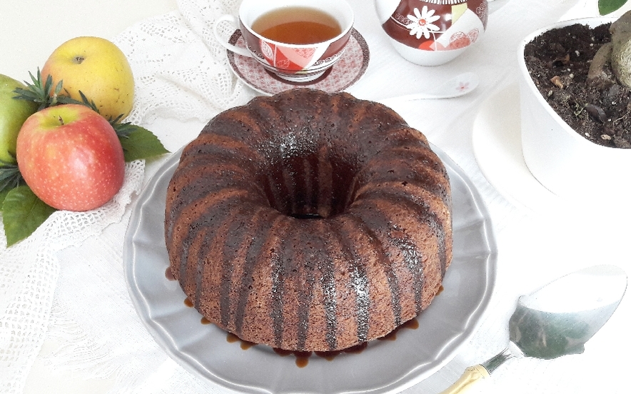 Applesauce Cake