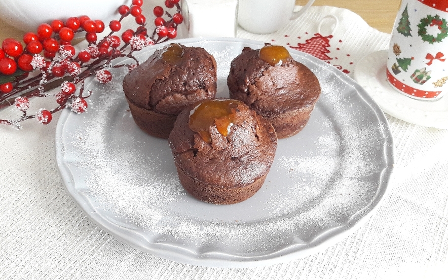 Muffins al cioccolato e marmellata