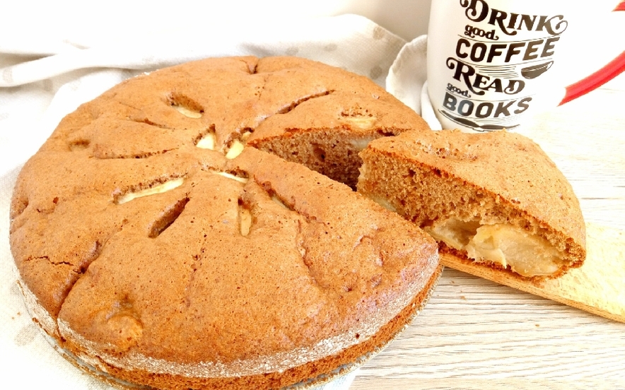 Torta di mele con farina di farro e di castagne