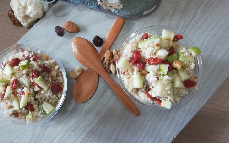 Cous cous di cavolfiore bianco e frutta secca