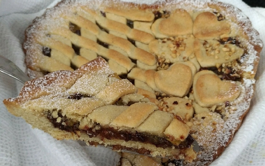 Crostata con cioccolato e marmellata di arance