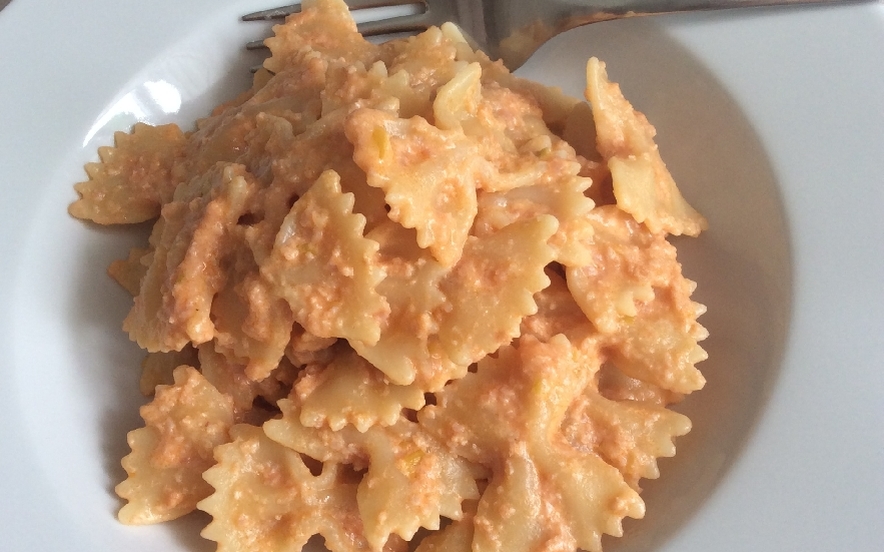 Farfalle al prosciutto cotto