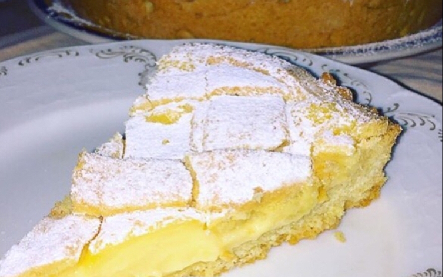 Crostata all'olio evo con crema pasticcera