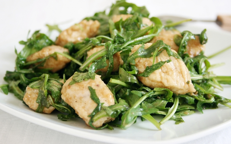 Bocconcini di pollo alla rucola