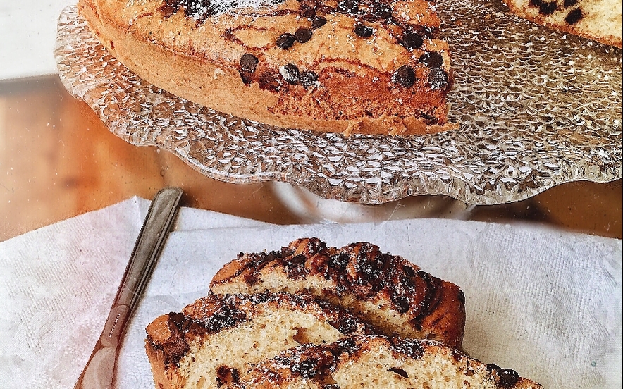 Ciambellone con gocce di cioccolato