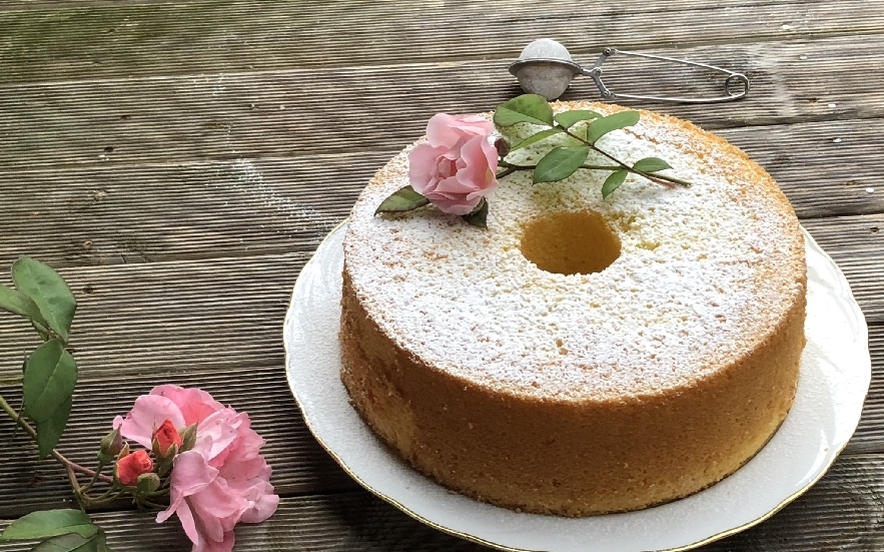 Chiffon Cake profumata al limone