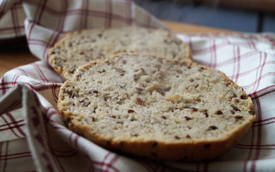 Pagnotta senza glutine con semi di lino