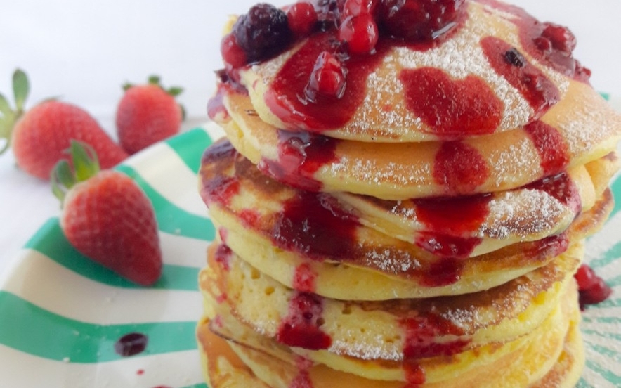 Pancakes ai frutti di bosco