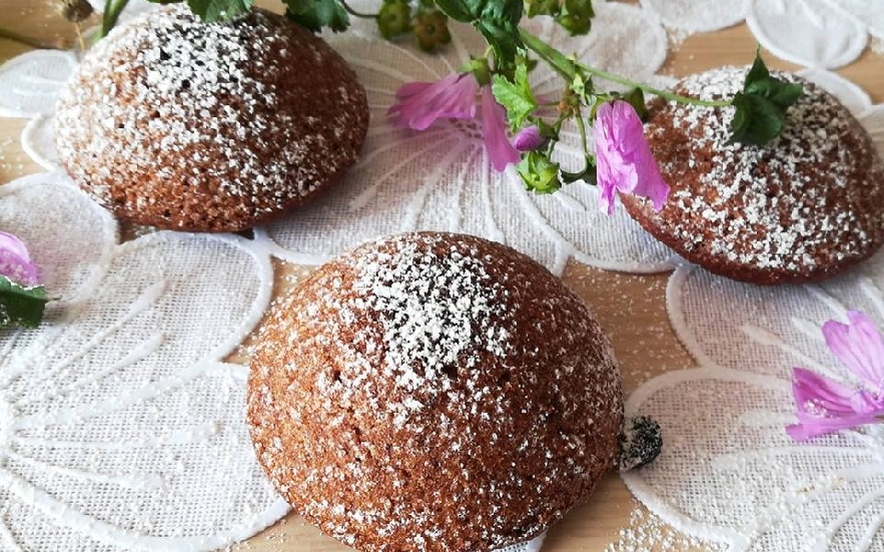 Tortine al farro con caffè e rapa rossa