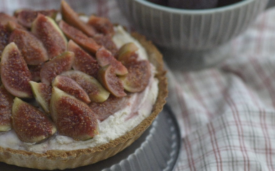 Crostata al mascarpone e fichi caramellati