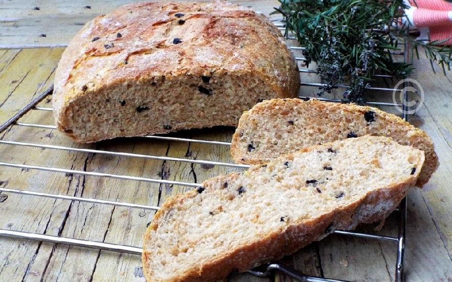 Pane zucca e olive