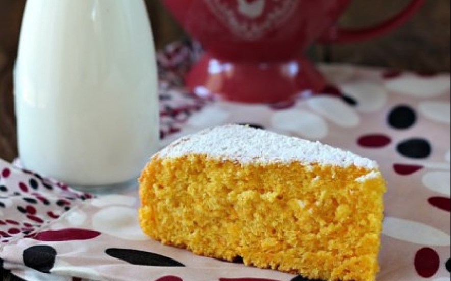 Torta soffice di zucca e mandorle