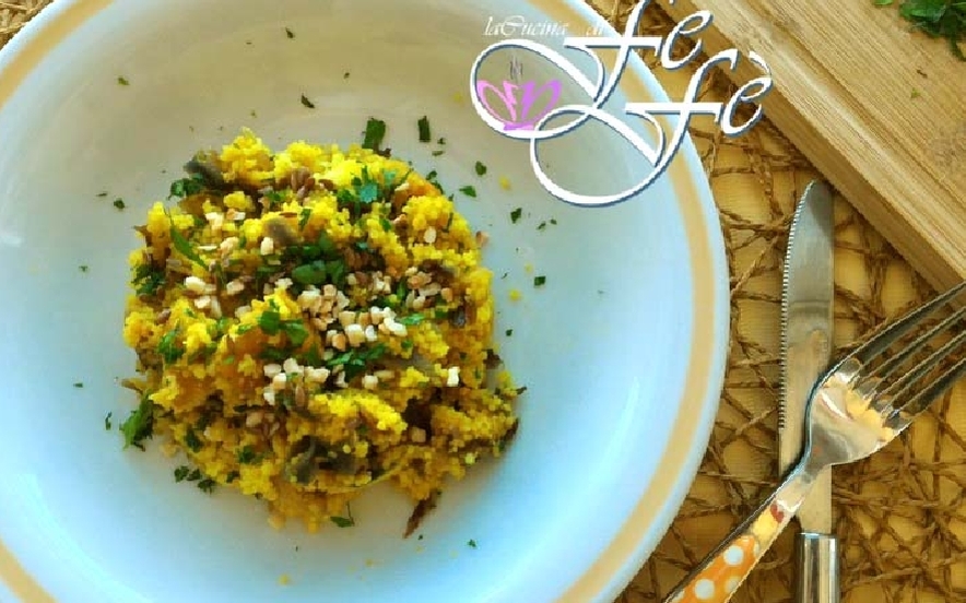 Cous cous con zucca, radicchio e mandorle