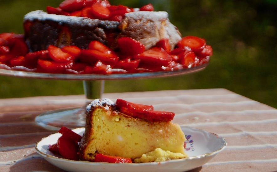 Torta morbida ricotta e fragole gluten free