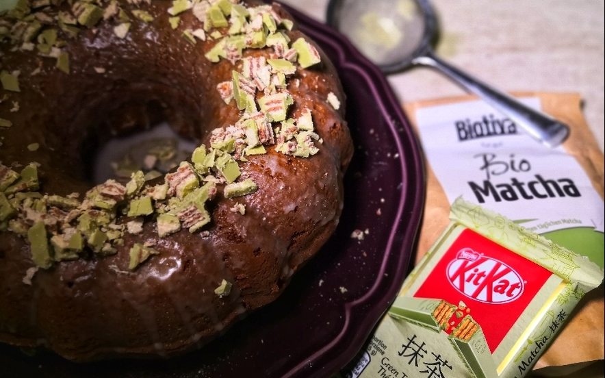 Torta al té Matcha e yogurt greco