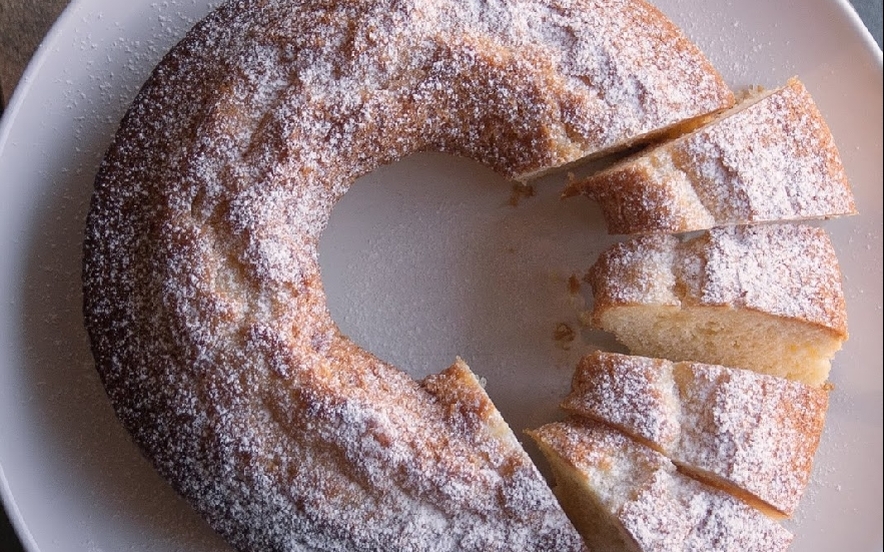 Ciambella morbida yogurt e miele