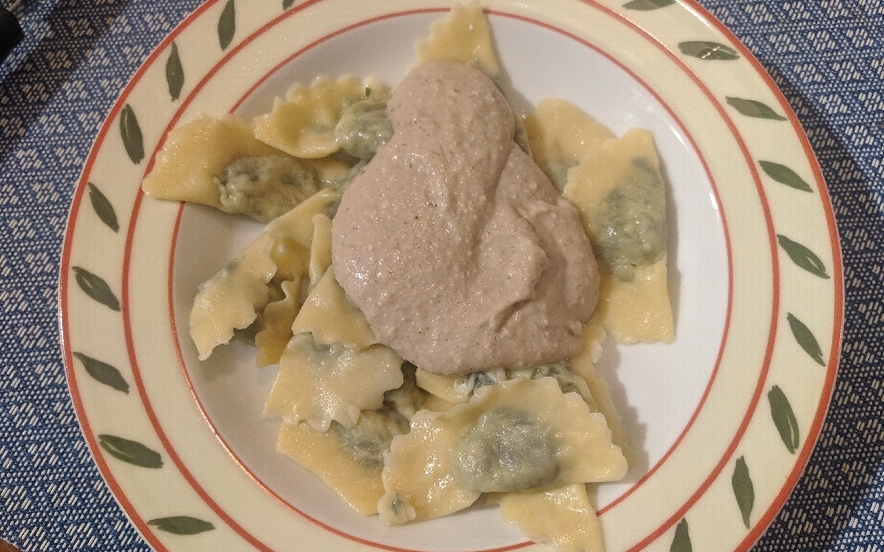 Pansotti con salsa di noci