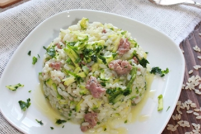 Risotto alle zucchine e salsiccia