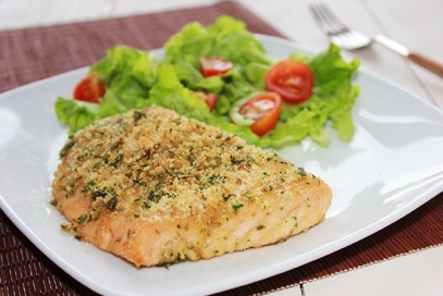 Salmone gratinato al forno