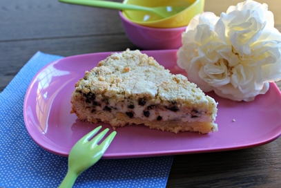 Torta sbriciolata, ricotta e gocce di cioccolato