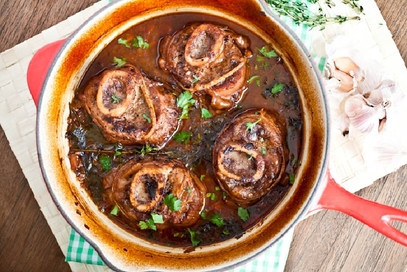 Ossobuco in salsa di vino rosso