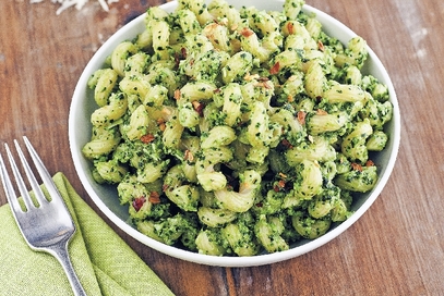 Cavatappi al pesto di cavolo