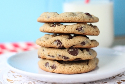 Biscotti al miele con gocce di cioccolato